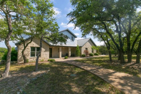 Spicewood Lodge w/Pool, HotTub